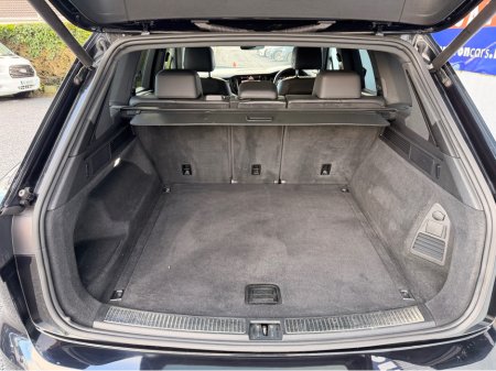 2019 Volkswagen Touareg 3.0 TDI V6 R-LINE  AUTO 285BHP ( 191 REG ) €49,850 thumbnail