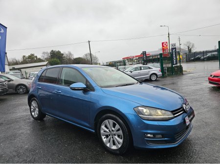 2014 Volkswagen Golf - thumbnail 2