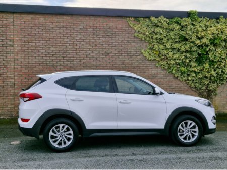 2016 Hyundai Tucson - thumbnail 15