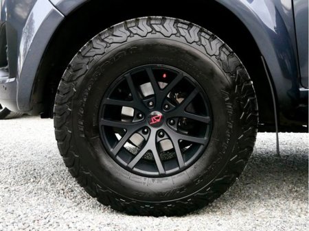 2025 Isuzu D-MAX - thumbnail 18