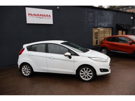 2017 Ford Fiesta - view 2