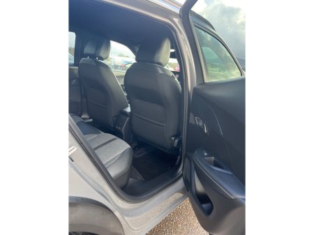 2025 Peugeot 2008 1.2 Puretech 100bhp Allure thumbnail