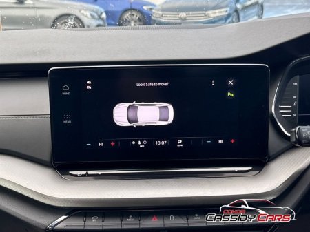 2023 Skoda Octavia SE TECHNOLOGY TDI €26,950 thumbnail