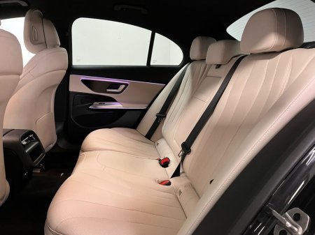 2026 Mercedes-Benz E Class 300de AMG - 19 Inch Alloys - Reversing Camera - Ambient Lighting - Sat Nav - Climate Control - Electric Heated Memory Seats - Keyless Start - Apple CarPlay/Android Auto €87,226