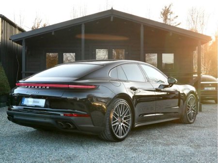 2024 Porsche Panamera - thumbnail 4