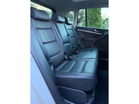 2016 Volkswagen Tiguan 2.0 TDI 110HP BMT Sport & Style thumbnail