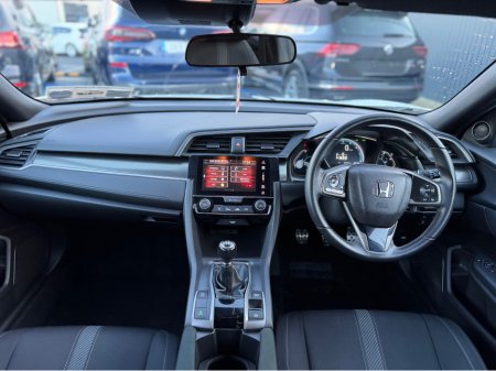 2017 Honda Civic - thumbnail 47