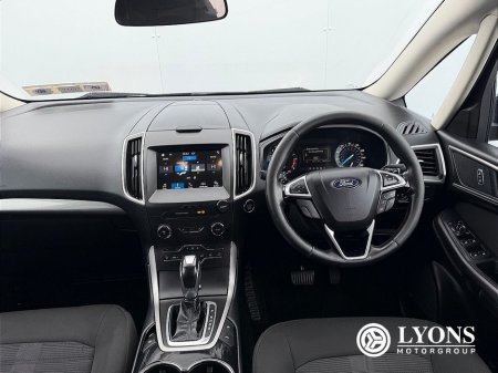 2018 Ford Galaxy - view 4