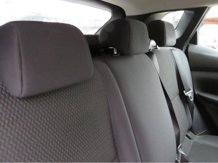 2015 Nissan Qashqai - thumbnail 6