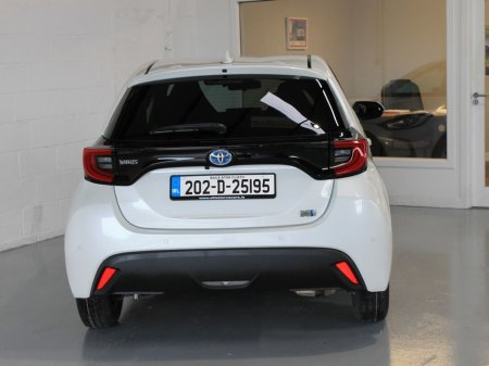 2020 Toyota Yaris 6aa-mxph10 €15,999 thumbnail