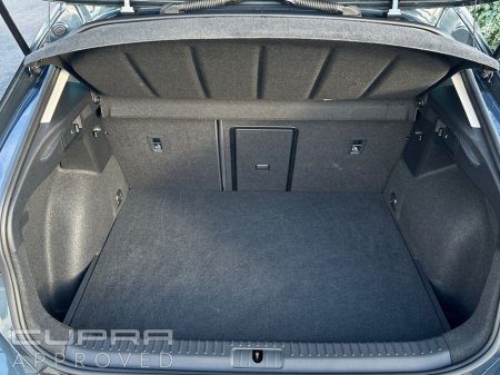 2024 Cupra Formentor e-Hybrid 204hp DSG €35,995 thumbnail