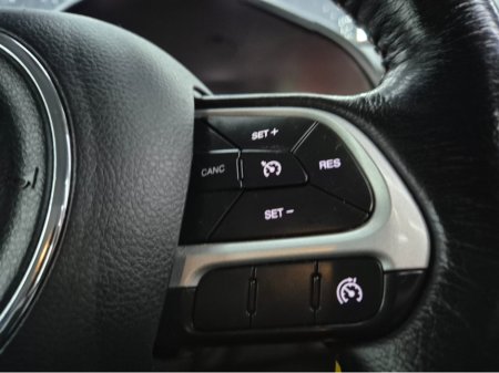 2016 Jeep Renegade - thumbnail 7