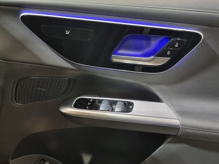 2025 Mercedes-Benz GLC Class - thumbnail 20