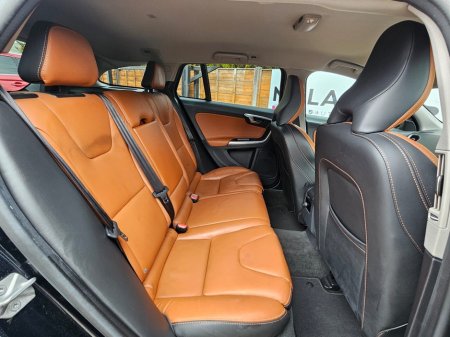 2016 Volvo V60 - thumbnail 20