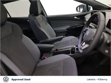 2023 Volkswagen ID.5 FAMILY 77KWH 174HP PRO €32,950 thumbnail