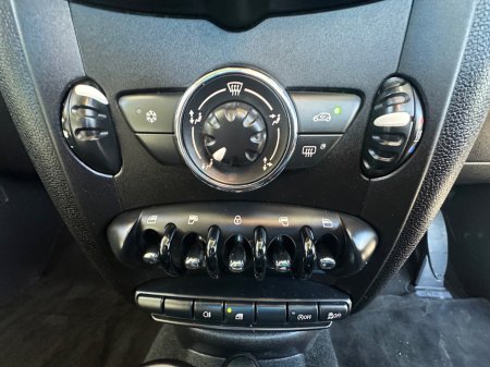 2012 MINI Hatch - thumbnail 8