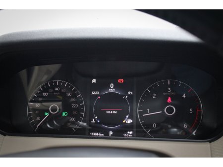 2018 Land Rover Range Rover Velar 2.0D TD4 180 Standard €29,995 thumbnail