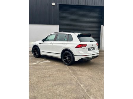 2020 Volkswagen Tiguan - thumbnail 4