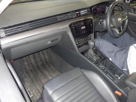 2023 Volkswagen Passat - thumbnail 2