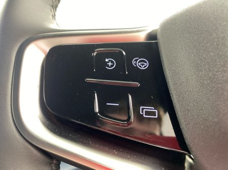 2026 Volvo EX30 - thumbnail 22