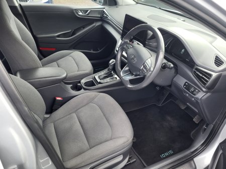 2020 Hyundai Ioniq - thumbnail 12