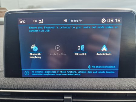 2019 Peugeot 5008 Allure 7SEATS 1.5 Blue HDI 130 4D €20,950 thumbnail