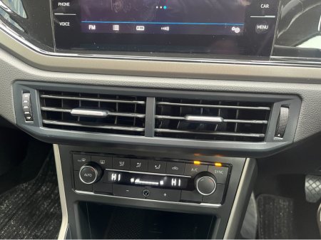 2020 Volkswagen Polo COMFORTLINE AUTOMATIC 1.0 PETROL //LOW MILES//KEYLESS ENTRY//ADAPTIVE CRUISE CONTROL//REVERSE CAMERA//WIRELESS CHARGING// €17,950 thumbnail