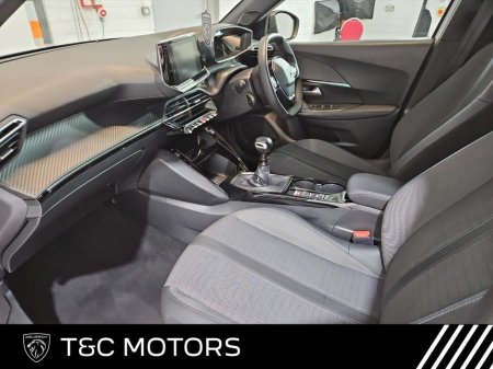 2023 Peugeot 2008 Allure 1.2 Petrol Diamond Cut Alloys, Climate Control, Cruise Control, Air Conditioning, Apply Carplay and Android Auto €23,995 thumbnail