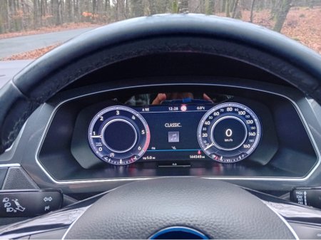 2017 Volkswagen Tiguan ( NOW SOLD ) 2.0 TDI SE L   150 BHP .6 SPEED  SUV @ REDDY2DRIVE LTD €14,850 thumbnail