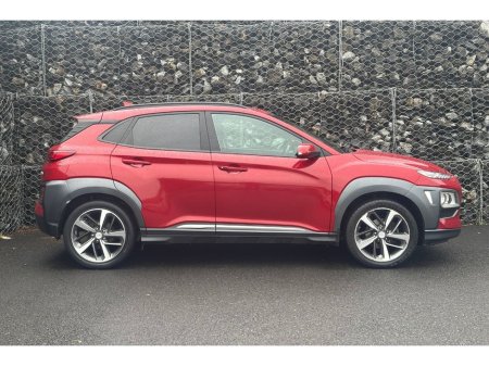 2020 Hyundai Kona PREMIUM €15,305 thumbnail