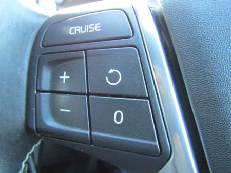 2016 Volvo XC60 2.0 D4 R-design NAV 190BHP 5DR €15,950 thumbnail