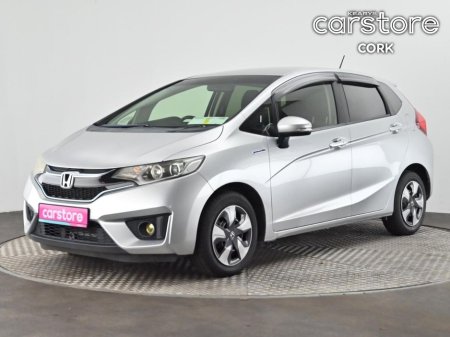 2017 Honda Fit FIT DAA-GP5 HYBRID 5DR AUTO €12,880 thumbnail
