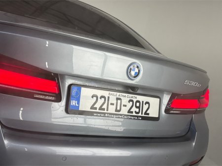 2022 BMW 5 Series 530E HYBRID M SPORT NEW NCT**19"MATTE BLACK ALLOYS**PANORAMIC SUNROOF**FRONT HEATED ELECTRIC SEATS**AMBIENT LIGHTING**APPLE CARPLAY**REVERSE CAMERA**PARKING SENSORS**DRIVE MODES**FINANCE AVAILABLE** €37,995 thumbnail