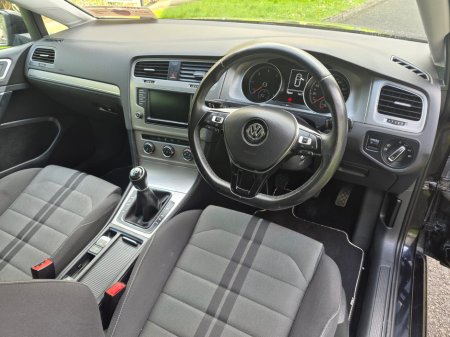 2016 Volkswagen Golf - thumbnail 19