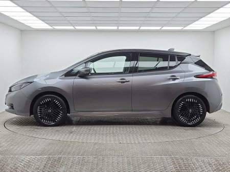 2024 Nissan Leaf - thumbnail 5