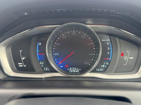 2015 Volvo XC60 - thumbnail 12