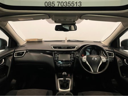 2017 Nissan Qashqai - thumbnail 5