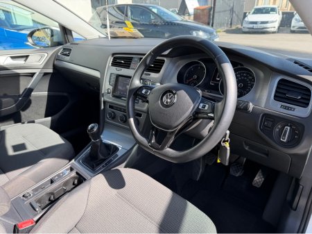 2015 Volkswagen Golf - thumbnail 13