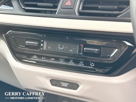 2025 Suzuki Swift - thumbnail 16