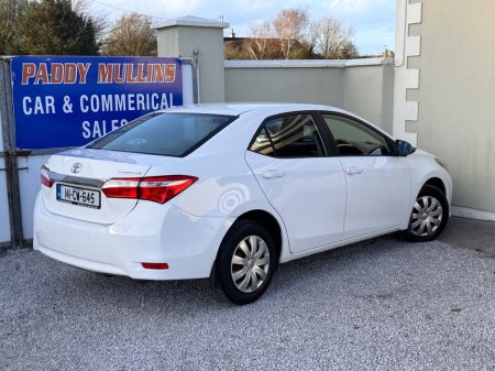 2014 Toyota Corolla - thumbnail 5