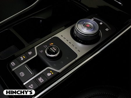 2025 Kia Sorento 1.6 PHEV SEM €59,900 thumbnail