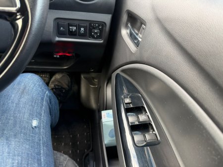 2019 Mitsubishi Mirage - thumbnail 11