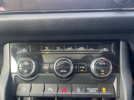 2017 Skoda Kodiaq STYLE 2.0 TDI 150HP 4X4  7 SEATER €20,950 thumbnail