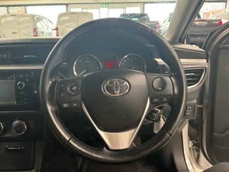 2016 Toyota Corolla - thumbnail 9
