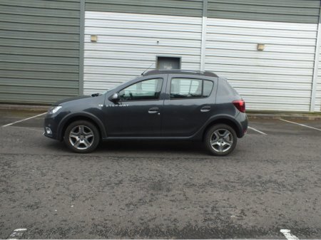 2017 Dacia Sandero - thumbnail 2