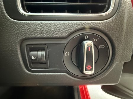 2016 Volkswagen Polo - thumbnail 14