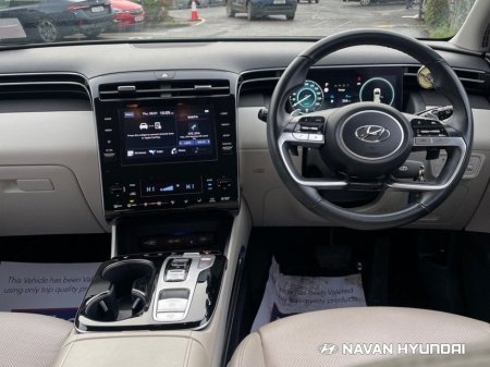 2022 Hyundai Tucson 4WD Executive PHEV Auto thumbnail