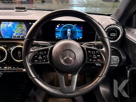 2020 Mercedes-Benz A Class 1.4 AUTOMATIC - A180 SALOON - ALLOY WHEELS - MULTI FUNCTION STEERING WHEEL - CRUISE CONTROL - REVERSE CAMERA €27,950 thumbnail