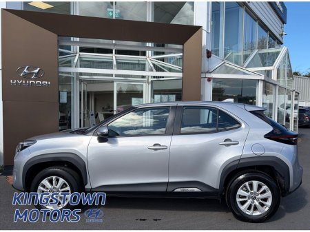 2023 Toyota Yaris - photo 3