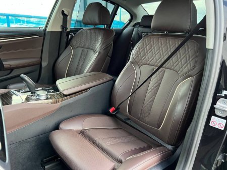 2022 BMW 5 Series 530e LUXURY LINE 2.0 HYBRID // HARMAN/KARDON // 360 VISUAL PARKING ASSIST // BMW INDIVIDUAL HEATED & COOLED SEATS €34,900 thumbnail